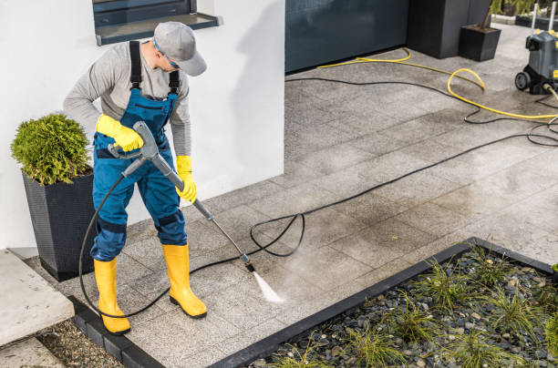 Best Sidewalk Pressure Washing  in Attica, MI